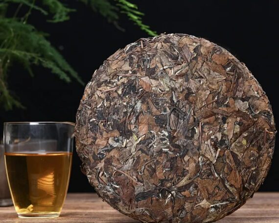 Чай Шоумэй ("Брови долголетия", "Брови старца") - чайный блин